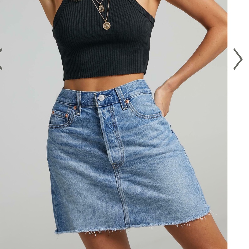 Levi’s Ribcage Denim Skirt